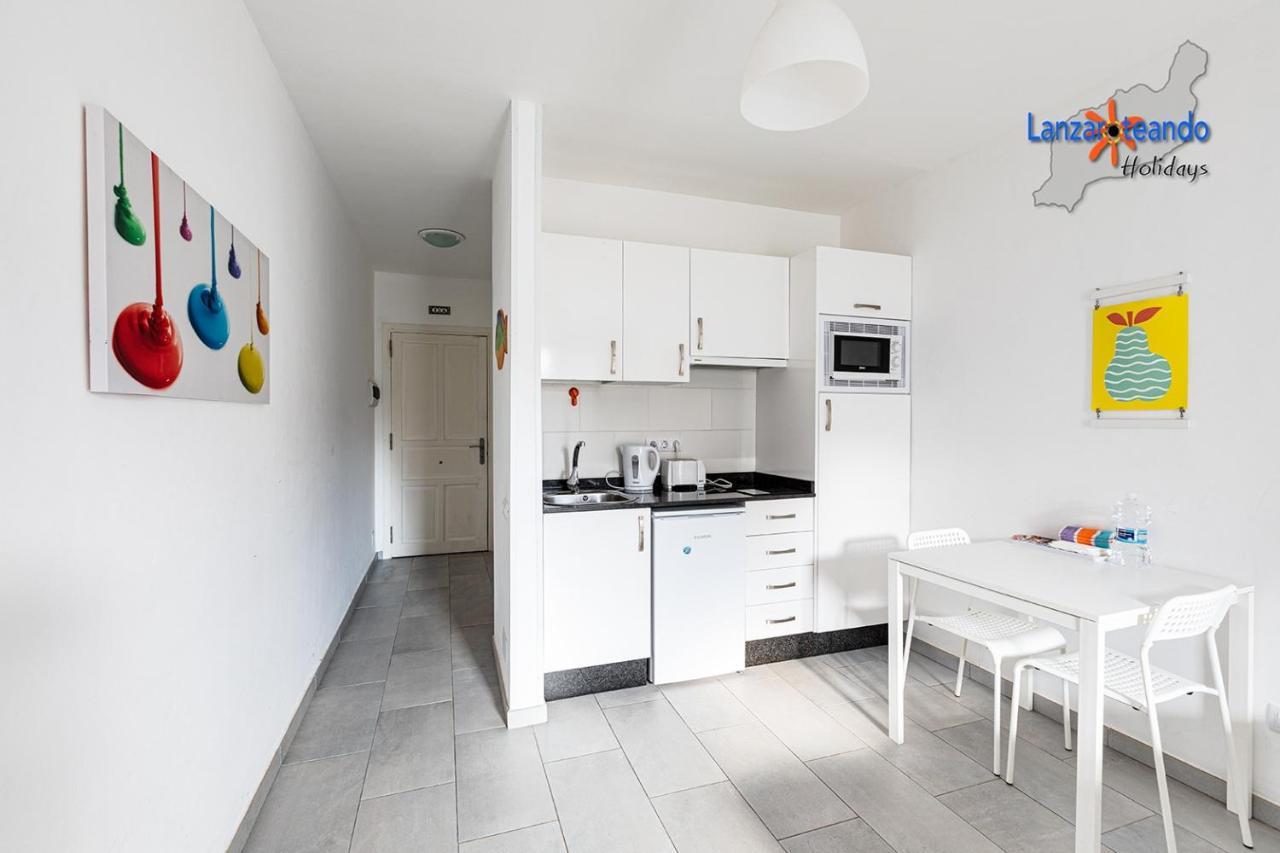 Vivienda Vacacional Buby Коста Тегисе Екстериор снимка